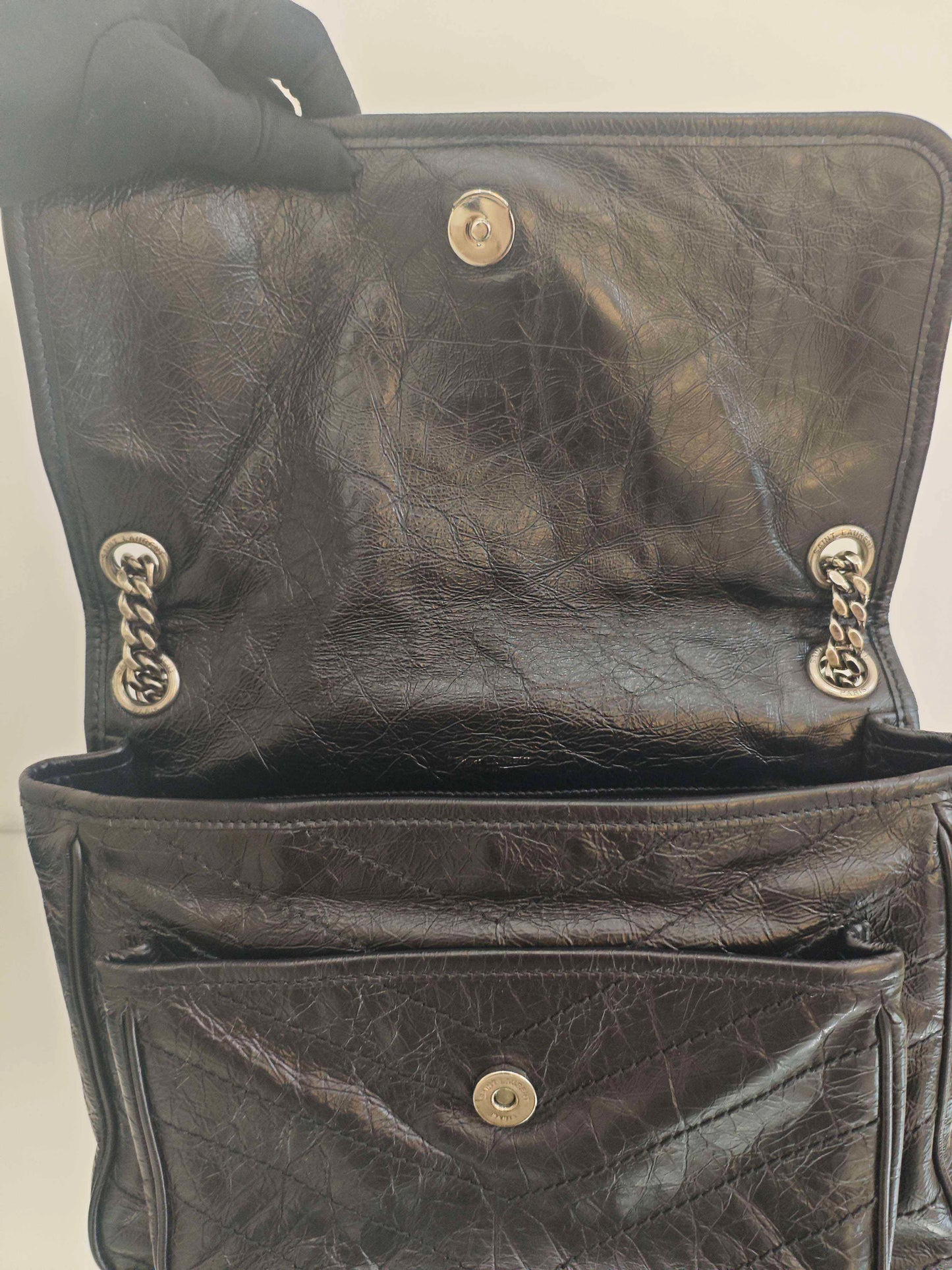 Saint Laurent - NIKI - Crinkled leather - Black - (Medium)