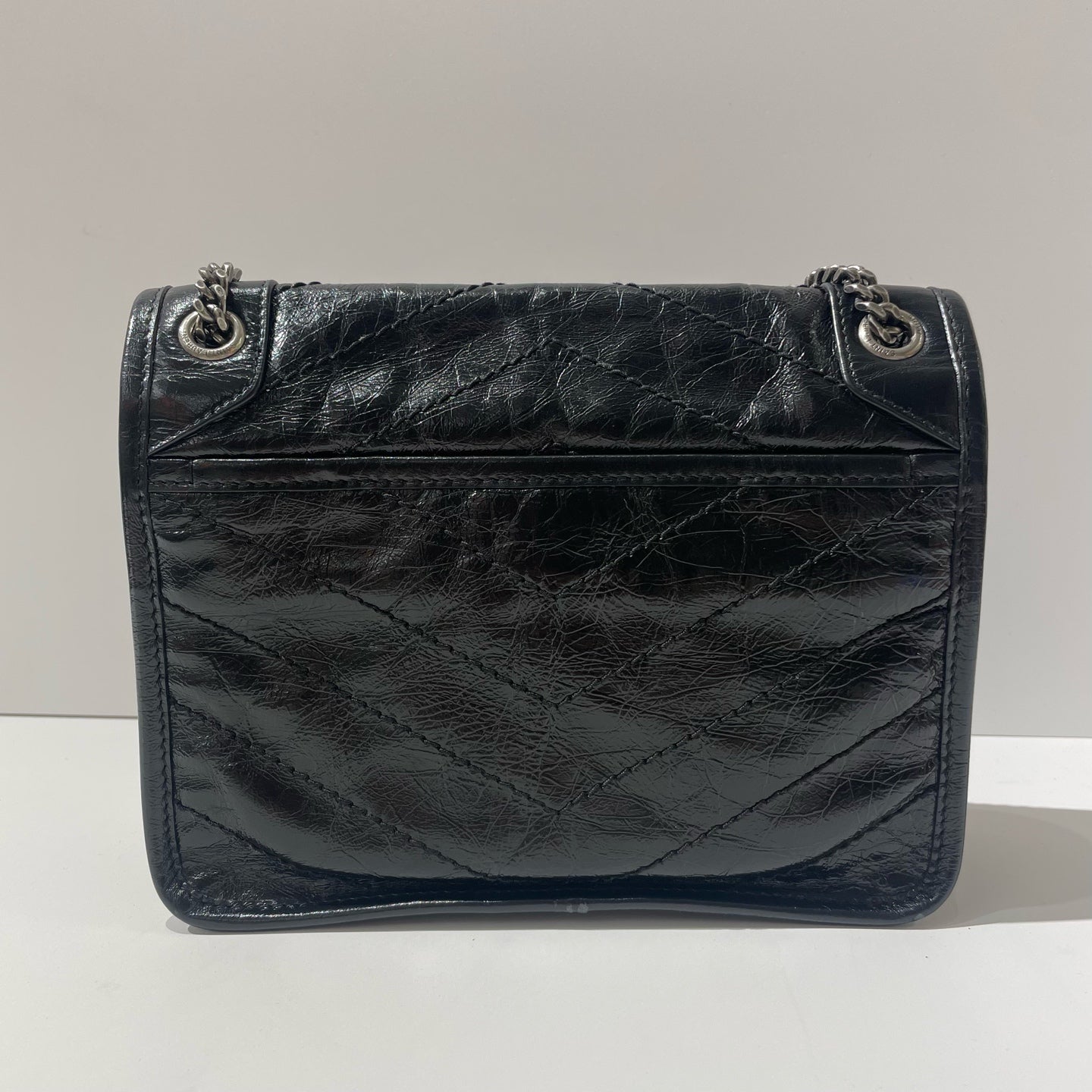 Saint Laurent - Niki - Crinkled vintage leather - Black - (Small)