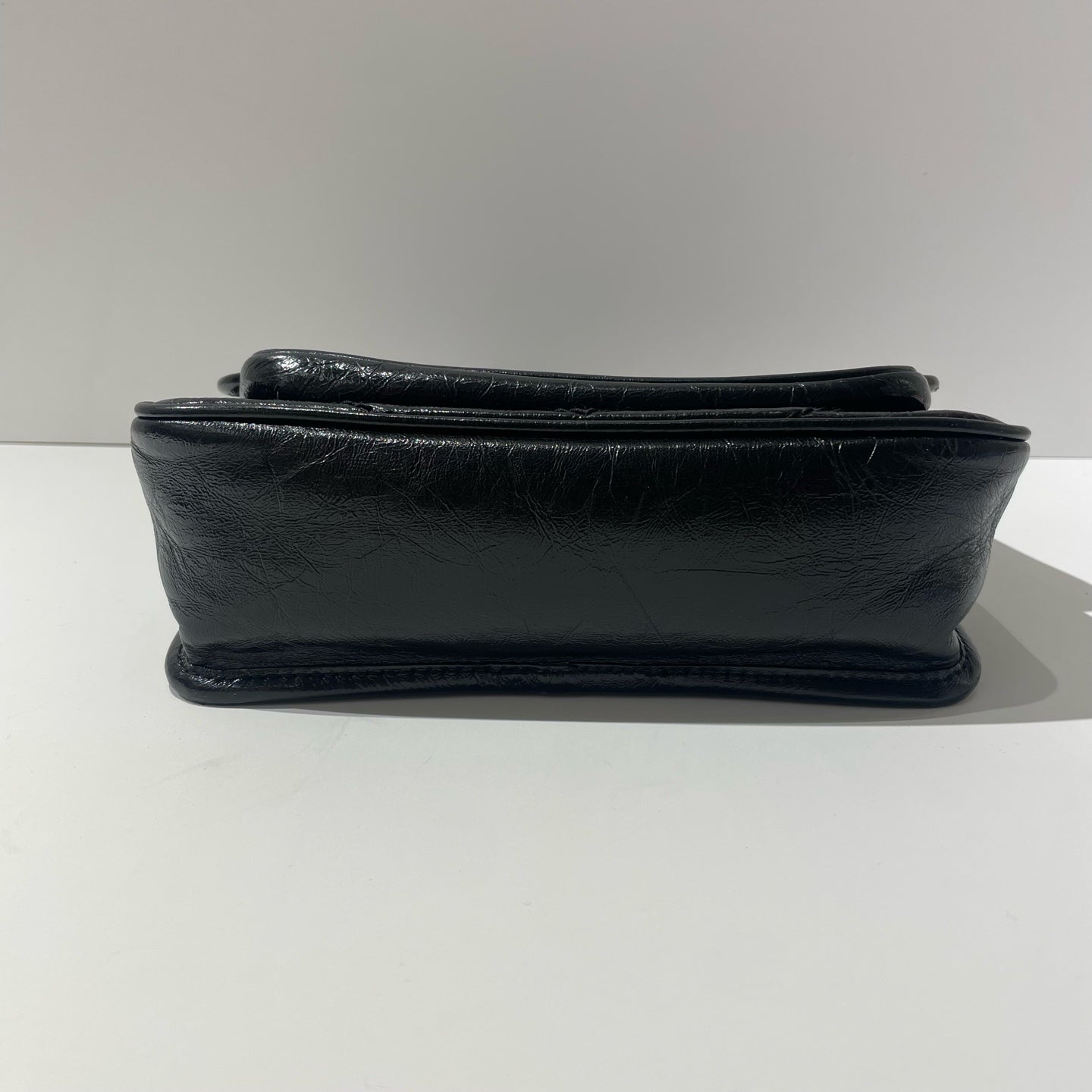 Saint Laurent - Niki - Crinkled vintage leather - Black - (Small)