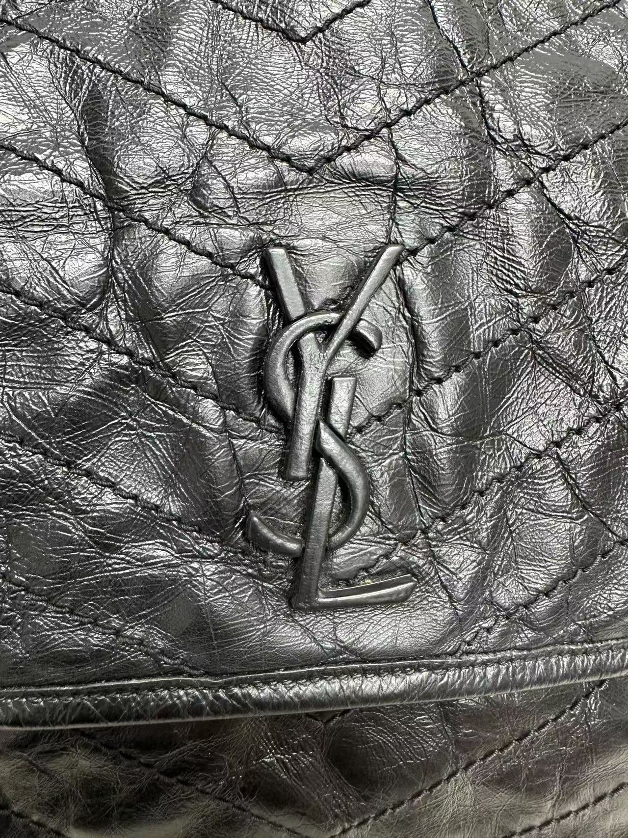 Saint Laurent - Niki - Crinkled vintage leather - Black with Silver-Tone Hardware - (large)