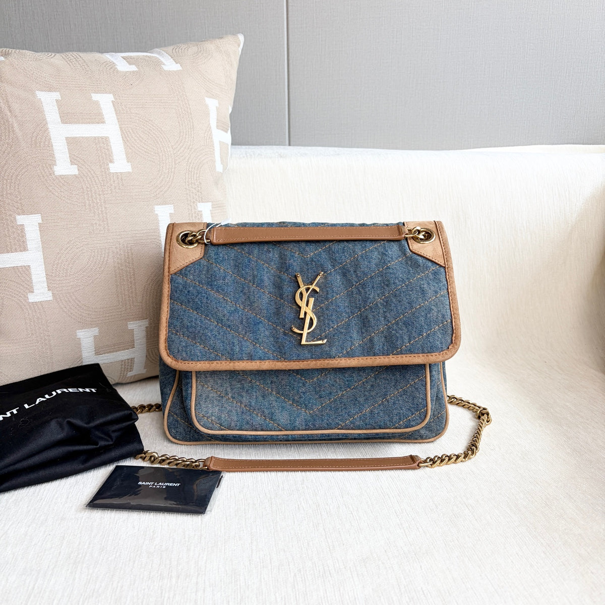 Saint Laurent - Niki - Denim - Jeans - Blue - (medium)