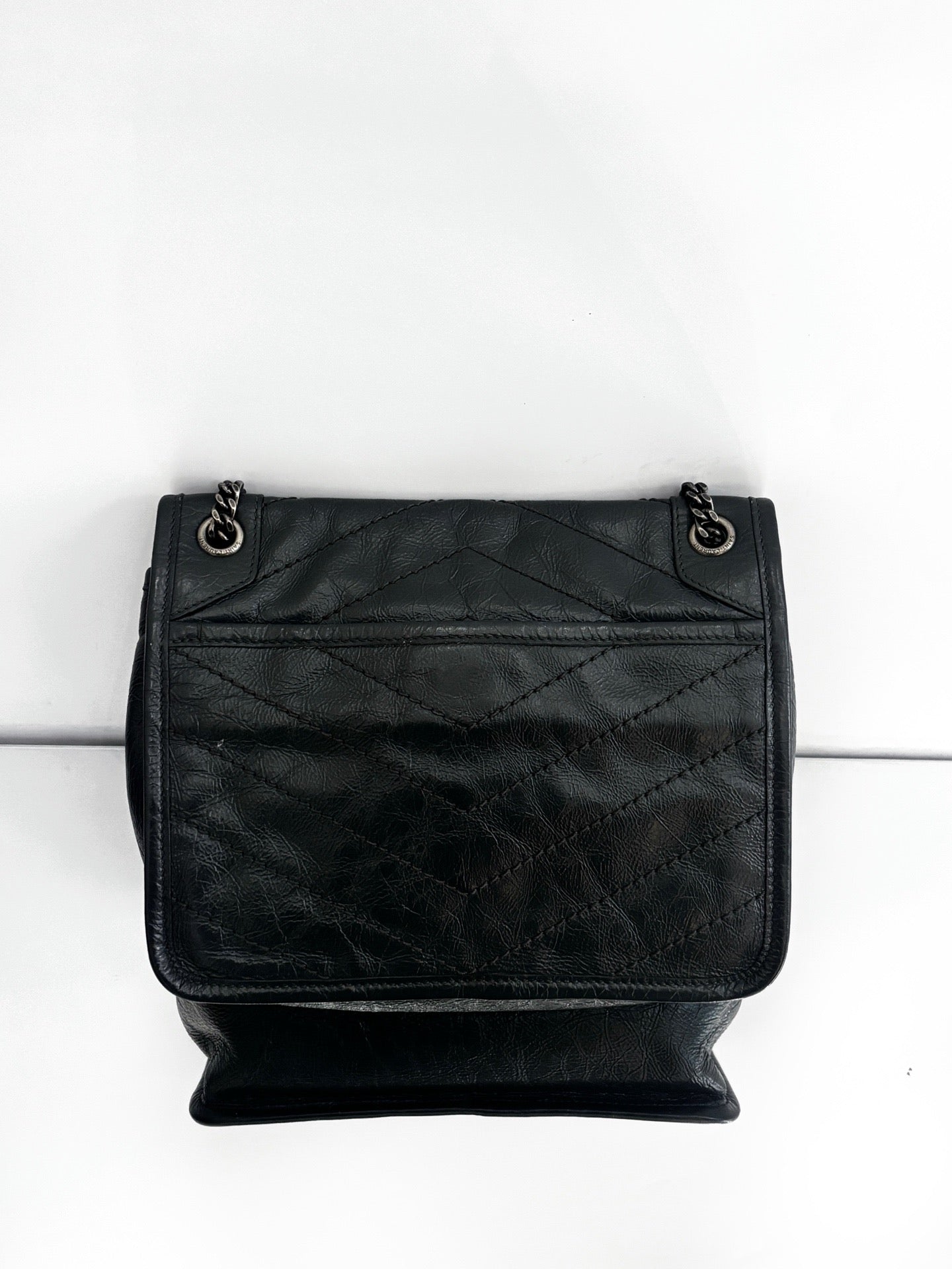 Saint Laurent - Niki - Distressed calfskin leather - Grey with Aged Silver-Tone Hardware - (small)