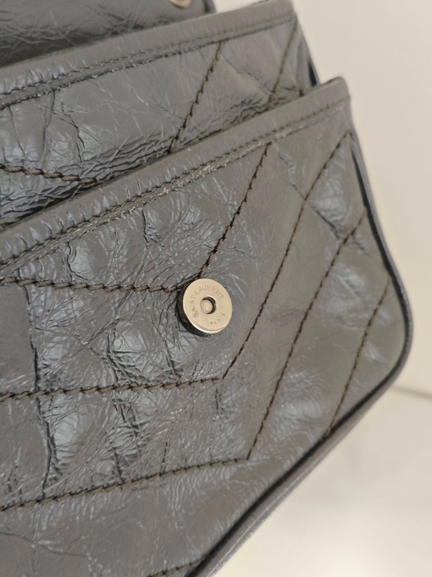 Saint Laurent - Niki - Distressed calfskin leather - Grey with Aged Silver-Tone Hardware - (small)