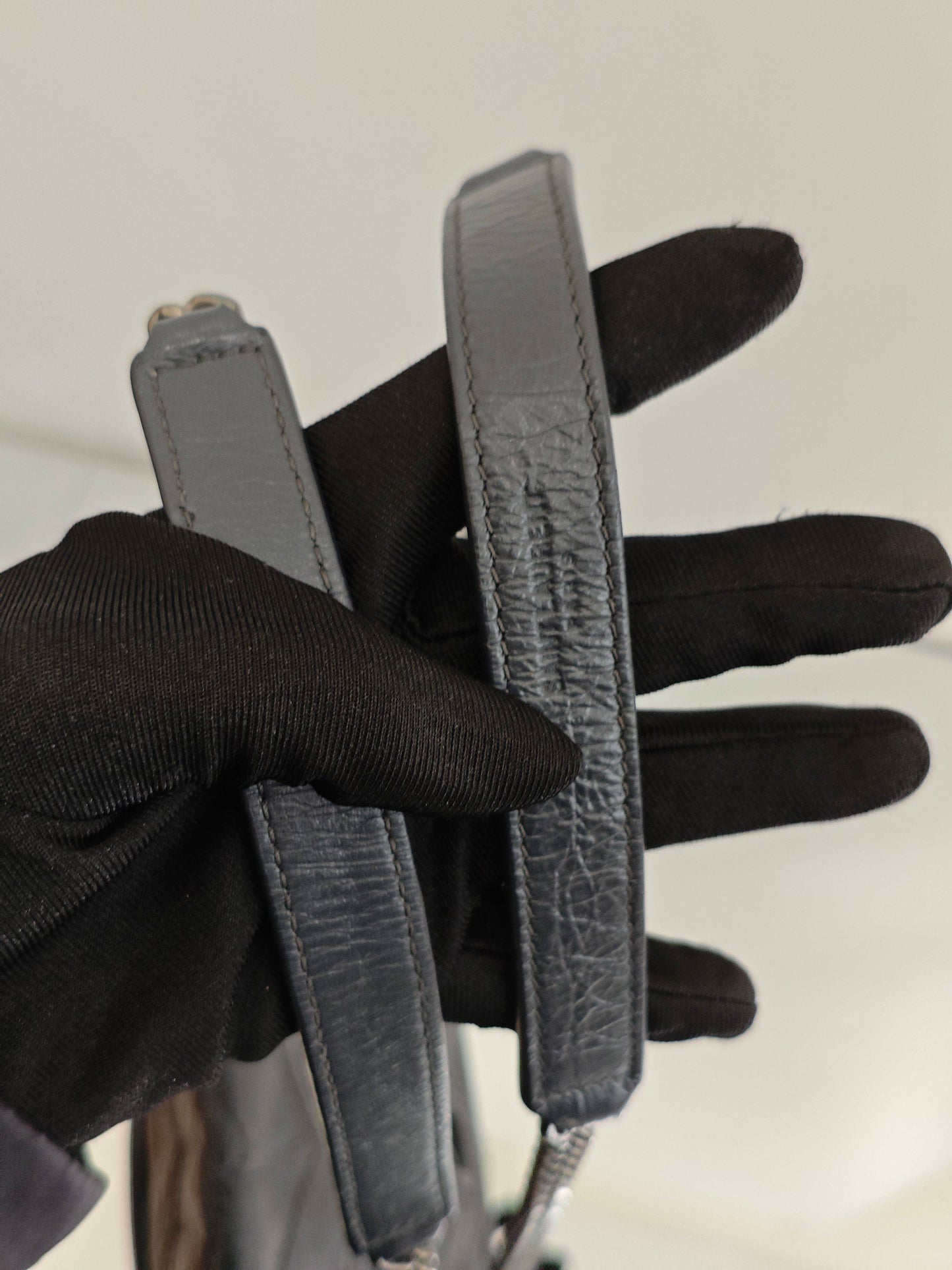 Saint Laurent - Niki - Distressed calfskin leather - Grey with Aged Silver-Tone Hardware - (small)