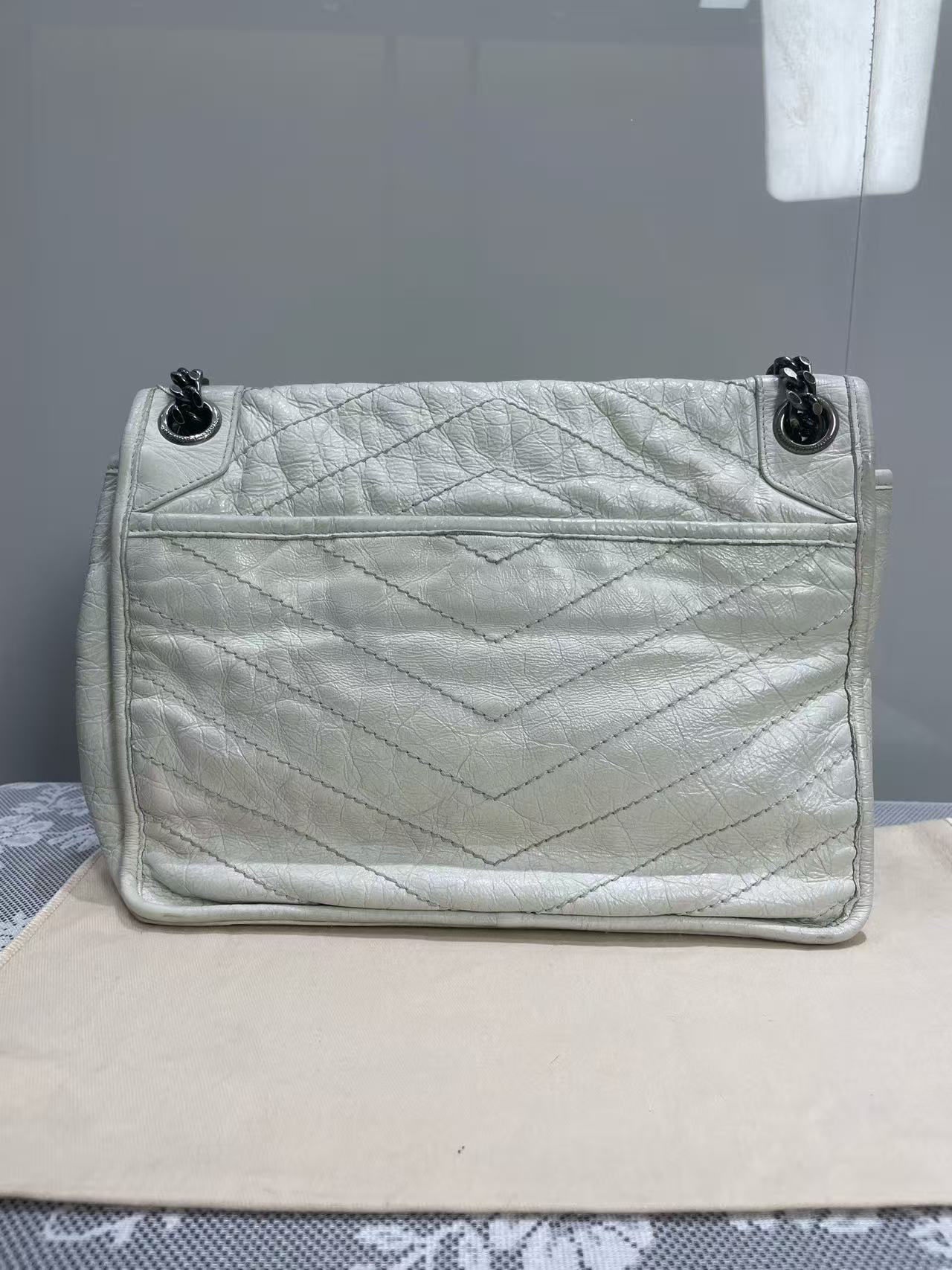 Saint Laurent - Niki - Distressed calfskin leather - White - (medium)