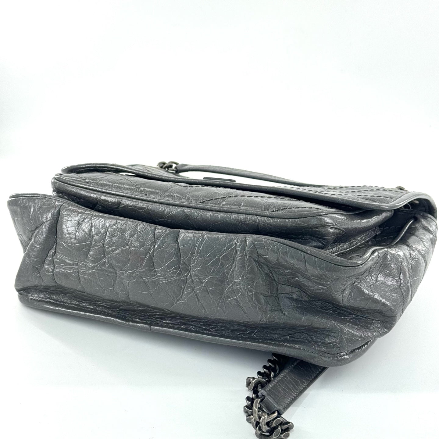 Saint Laurent - Niki - Distressed leather - Grey with Gunmetal-Tone Hardware - (Medium)