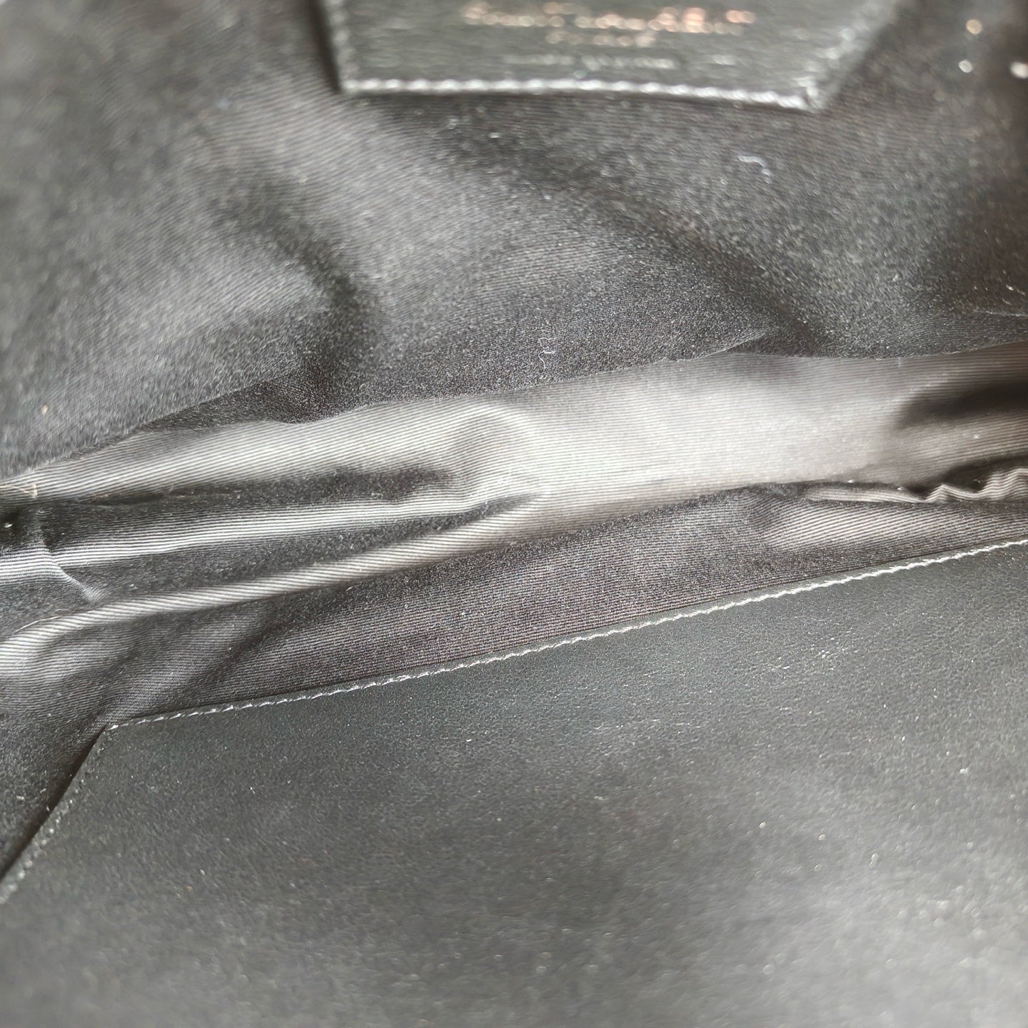 Saint Laurent - Niki - Distressed oil wax leather - Milk White - (Medium)