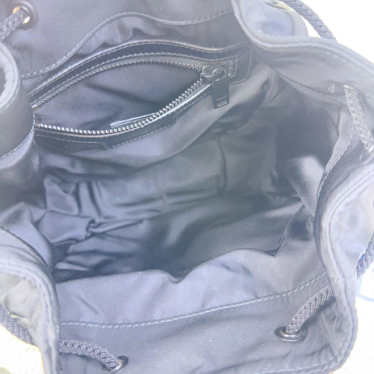 Saint Laurent - Niki Drawstring - Synthetic - Black - (medium)