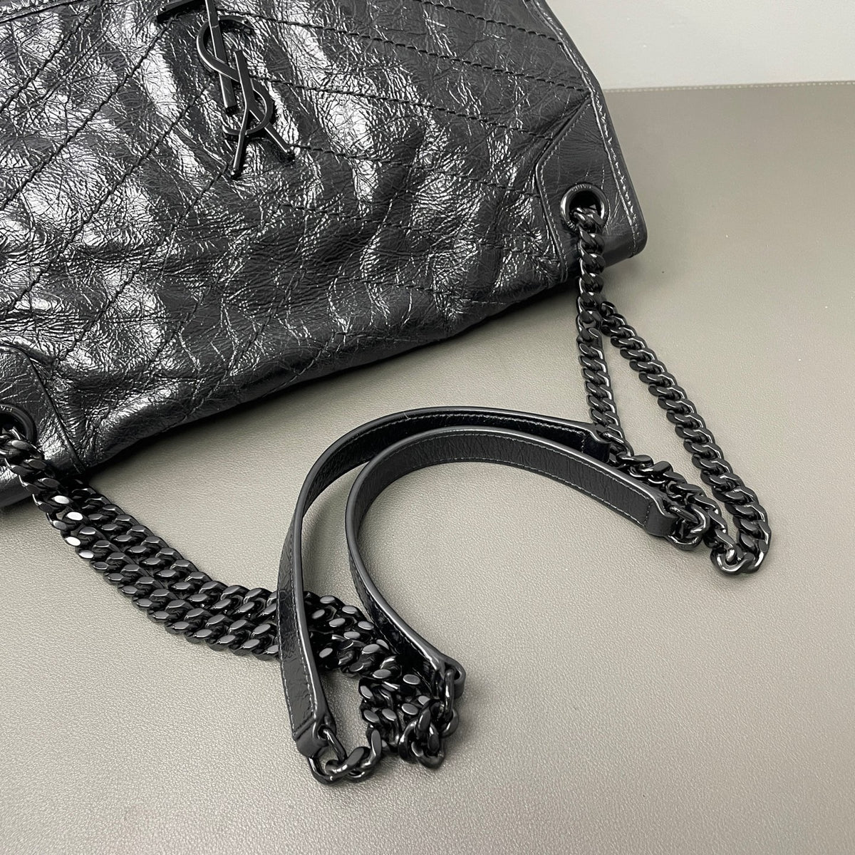 Saint Laurent - Niki Large - Leather - Black - (large)