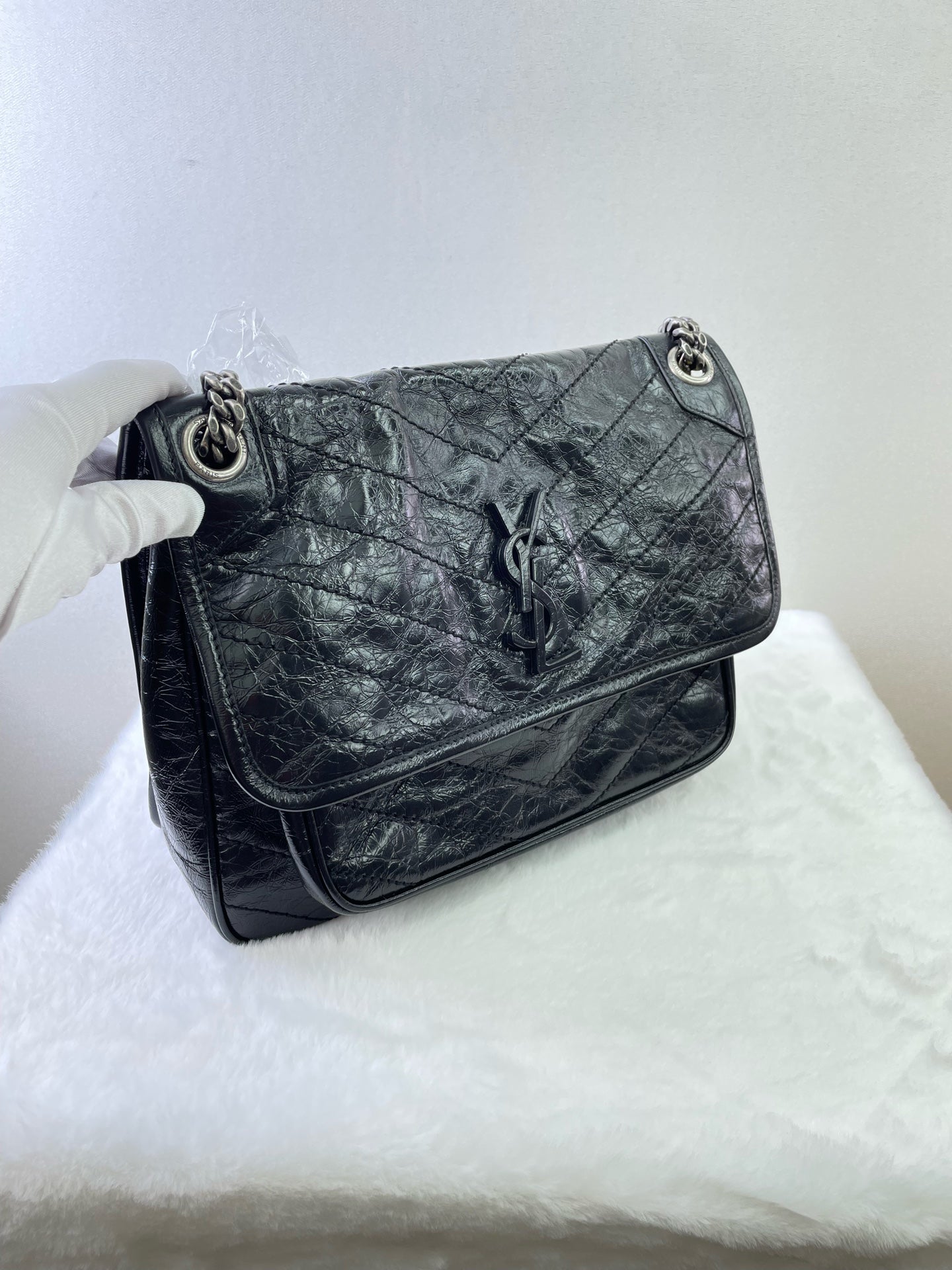 Saint Laurent - Niki - Leather - Black
