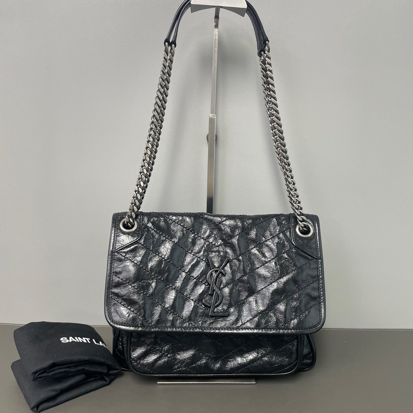 Saint Laurent - Niki - Leather - Black - (medium)