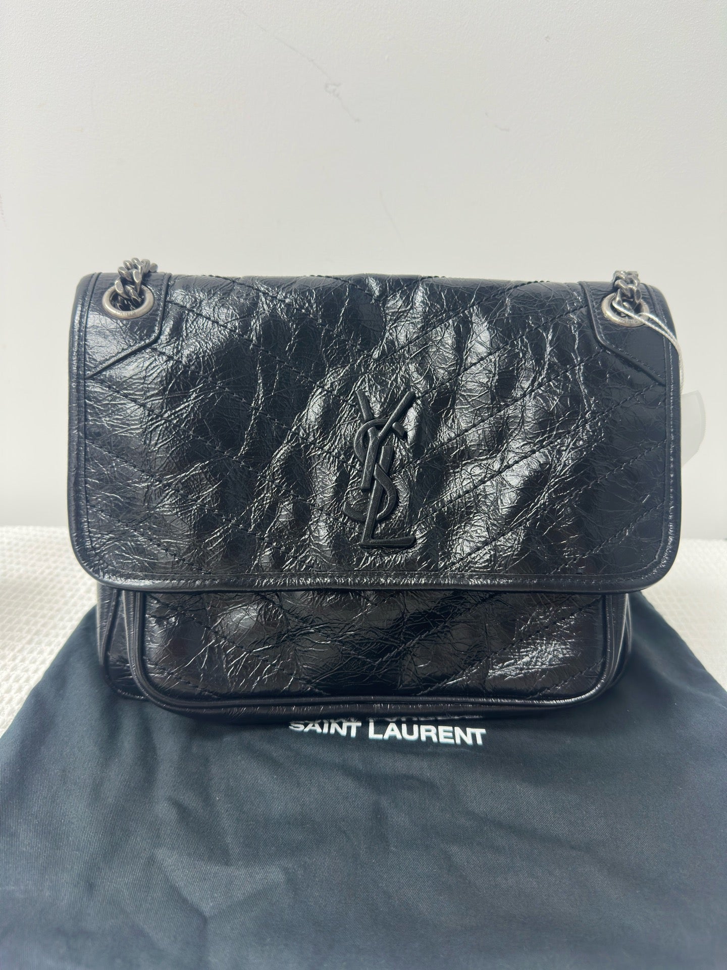 Saint Laurent - Niki - Leather - Black - (Medium)