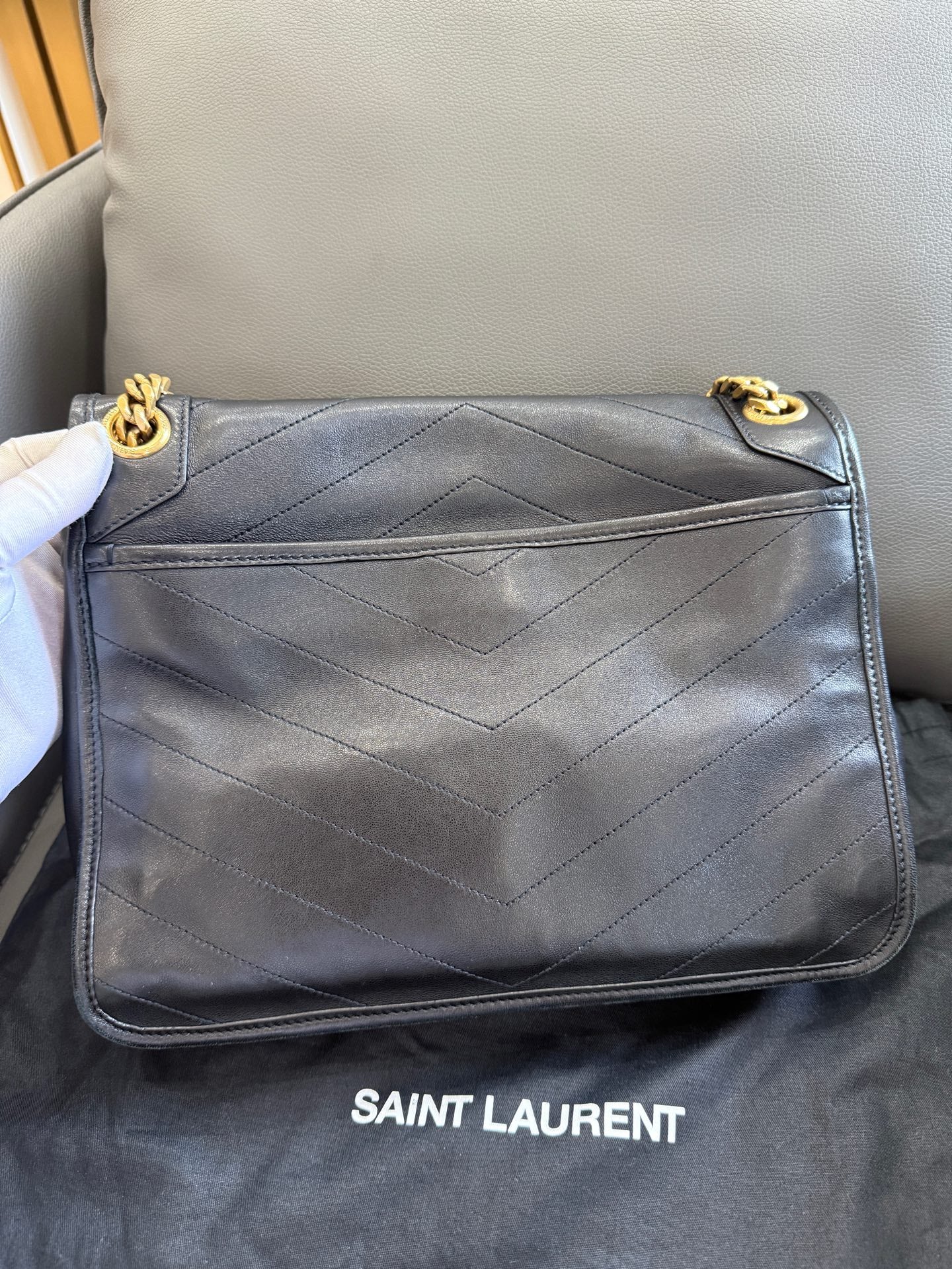 Saint Laurent - Niki - Leather - Black - (medium)