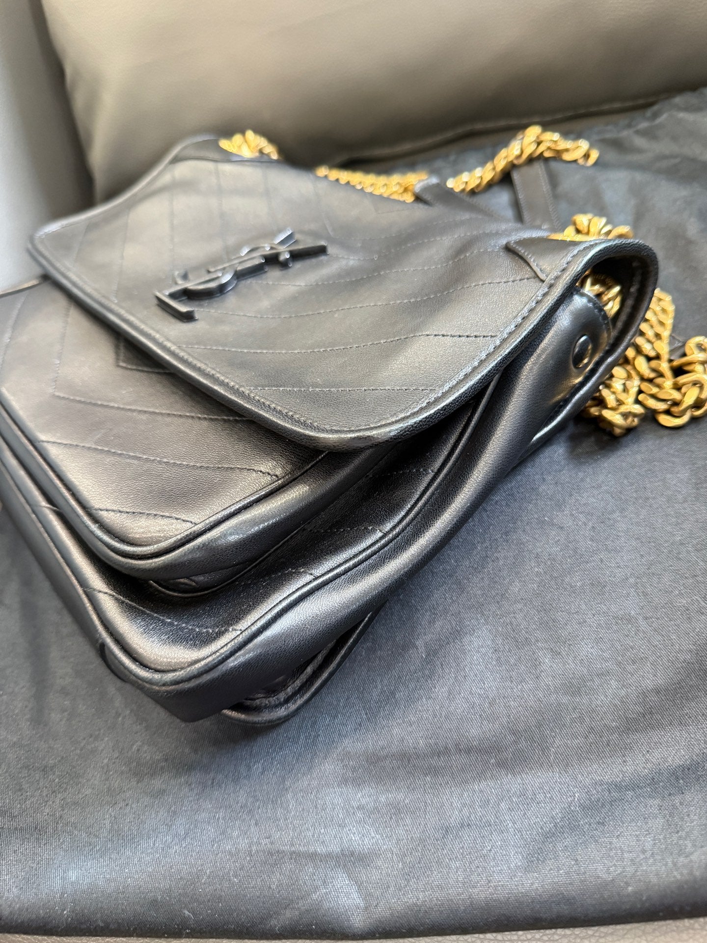 Saint Laurent - Niki - Leather - Black - (medium)