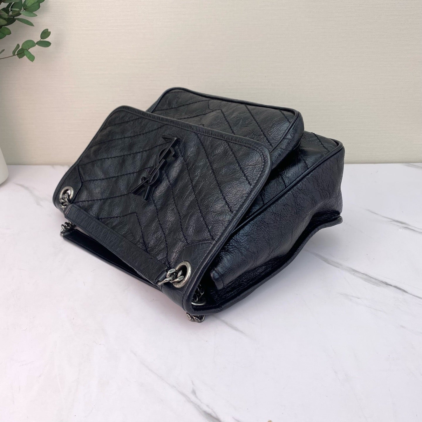 Saint Laurent - Niki - Leather - Black - (medium)