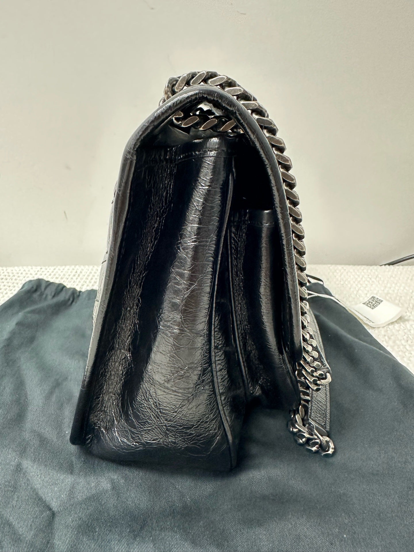 Saint Laurent - Niki - Leather - Black - (Medium)