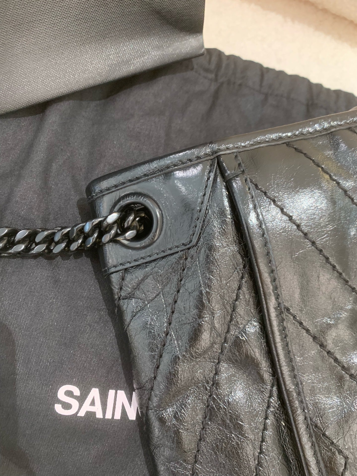 Saint Laurent - Niki - Leather - Black - (Medium)