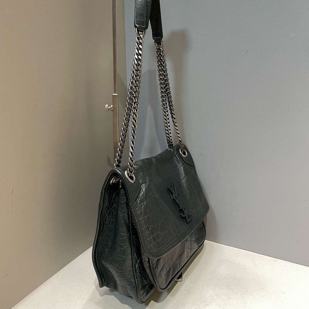 Saint Laurent - Niki - Leather - Black - (medium)