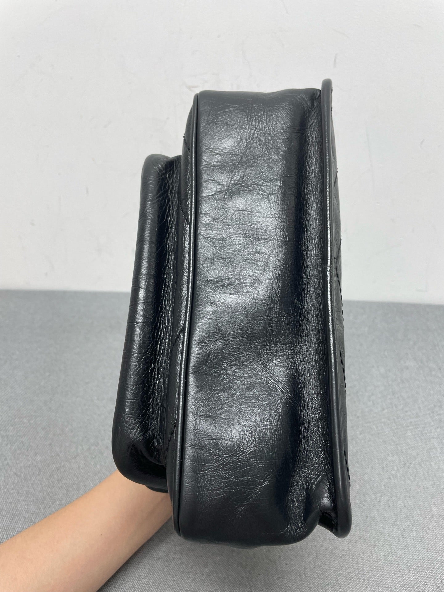 Saint Laurent - Niki - Leather - Black - (medium)