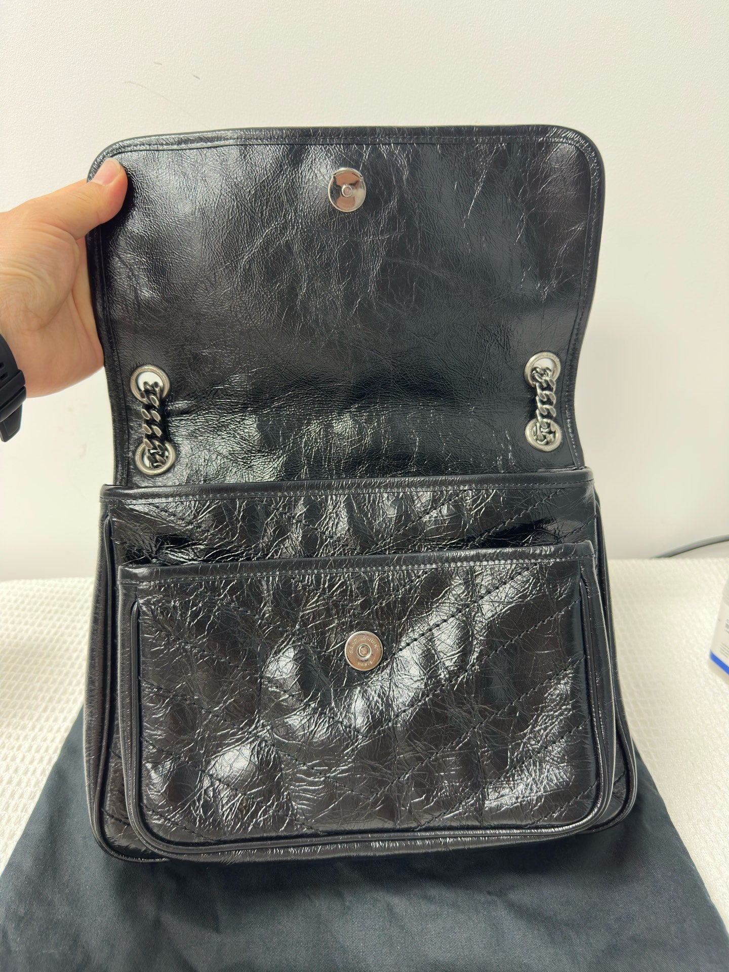 Saint Laurent - Niki - Leather - Black - (Medium)