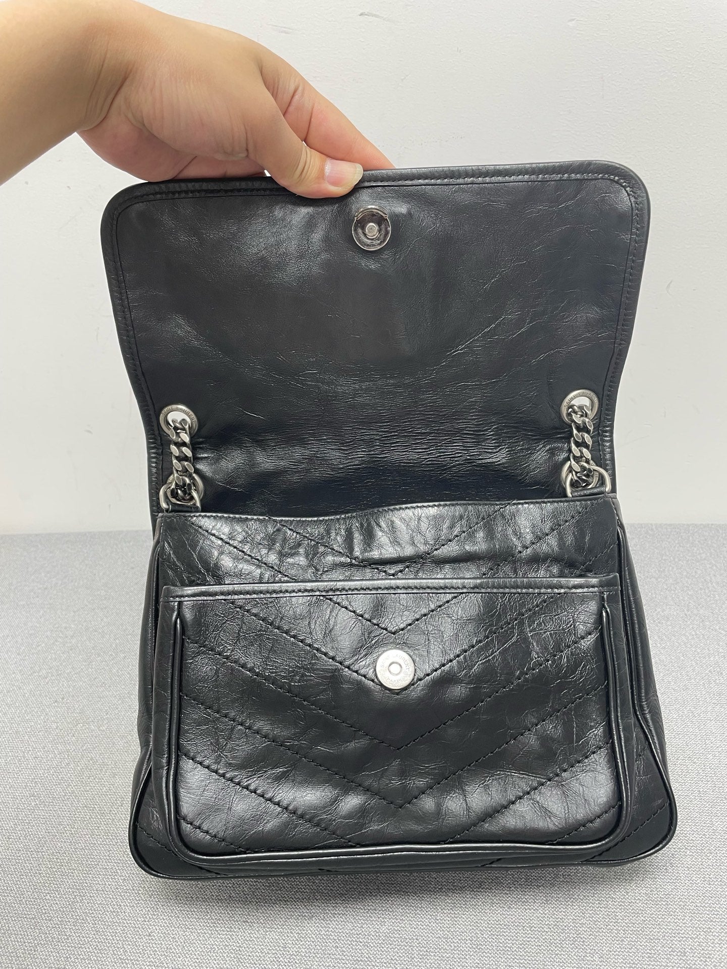 Saint Laurent - Niki - Leather - Black - (medium)