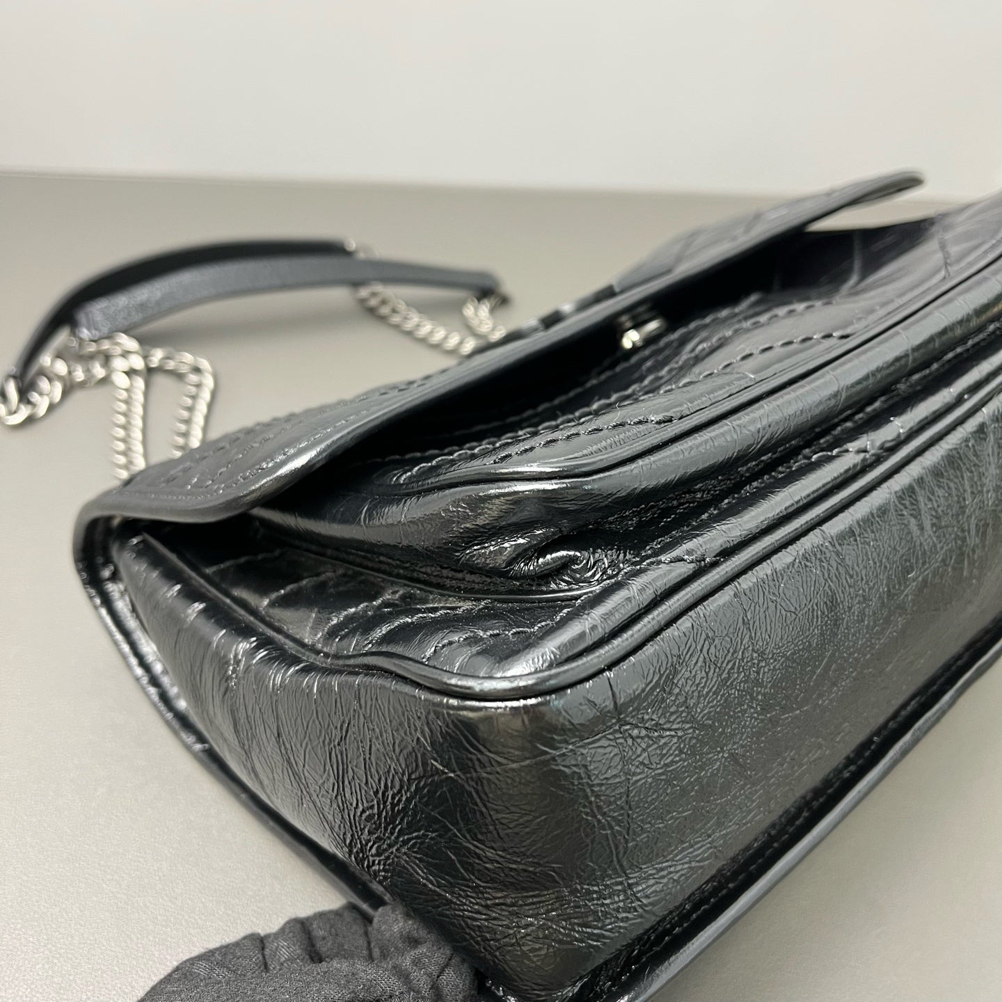 Saint Laurent - Niki - Leather - Black - (medium)