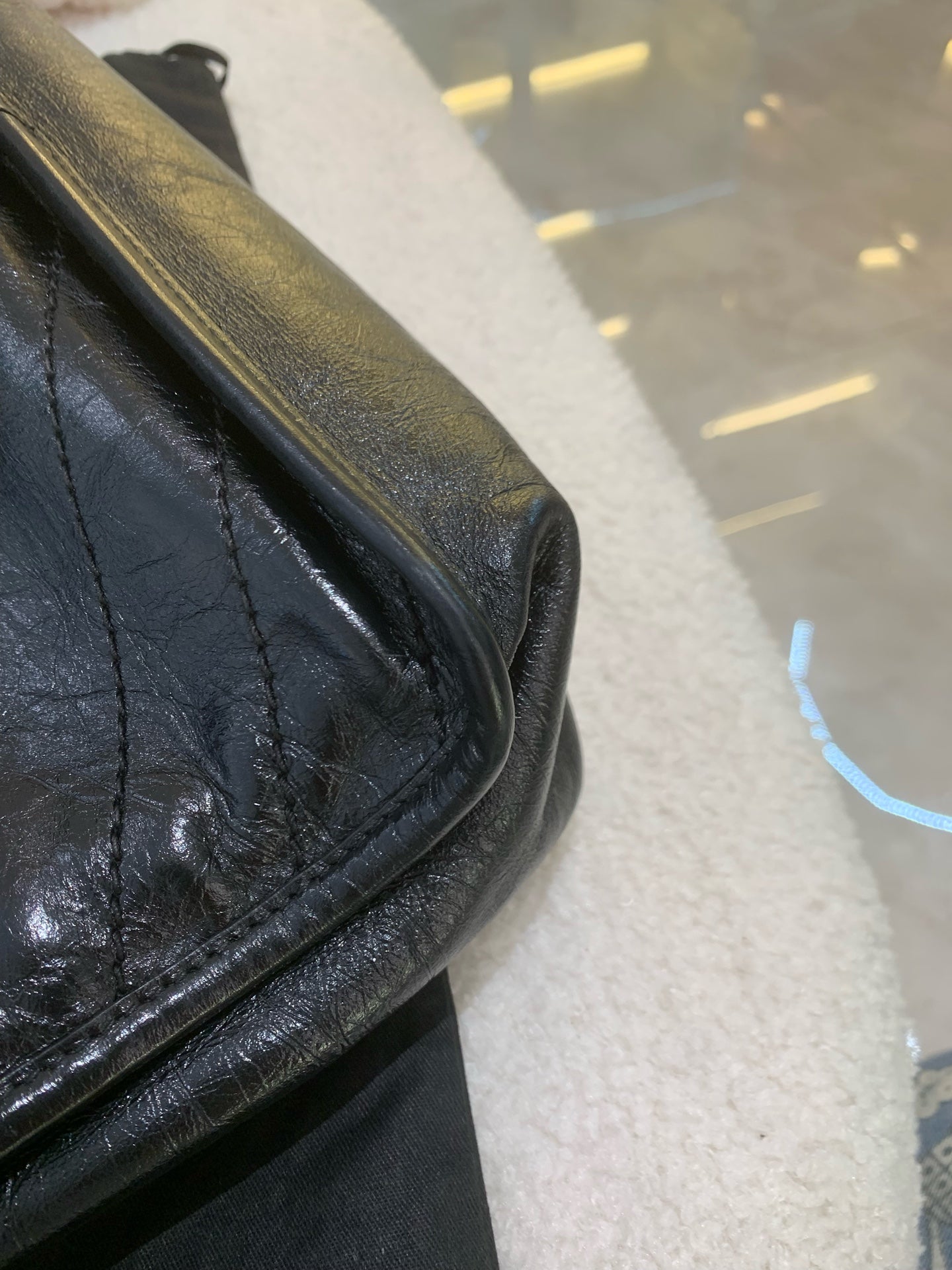 Saint Laurent - Niki - Leather - Black - (Medium)