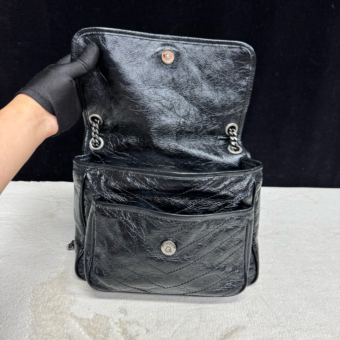Saint Laurent - Niki - Leather - Black - (Medium)