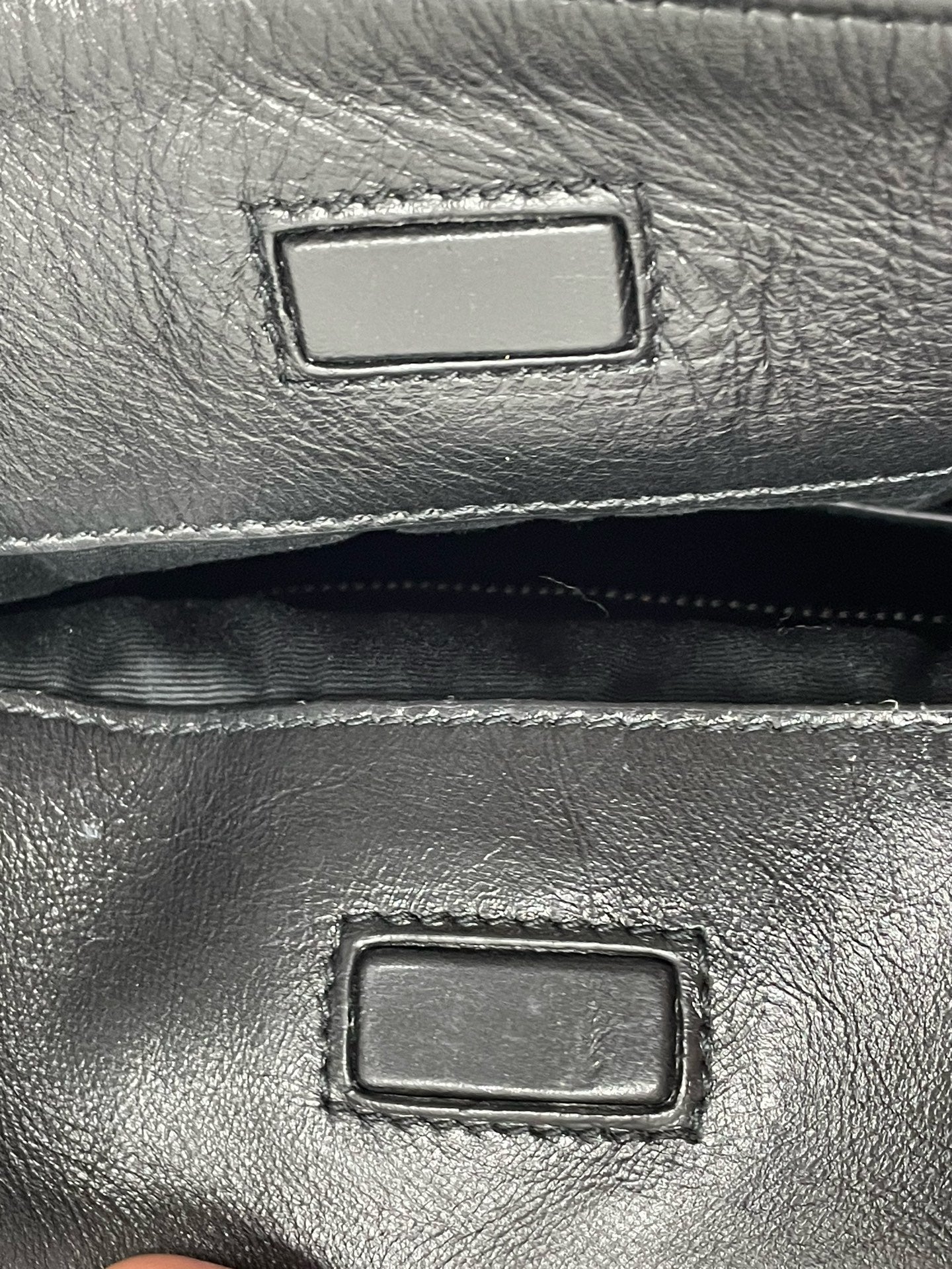 Saint Laurent - Niki - Leather - Black - (medium)