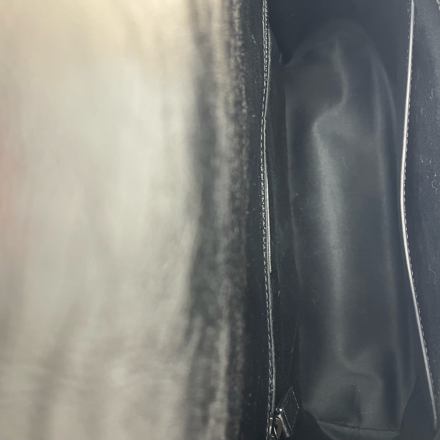 Saint Laurent - Niki - Leather - Black - (medium)