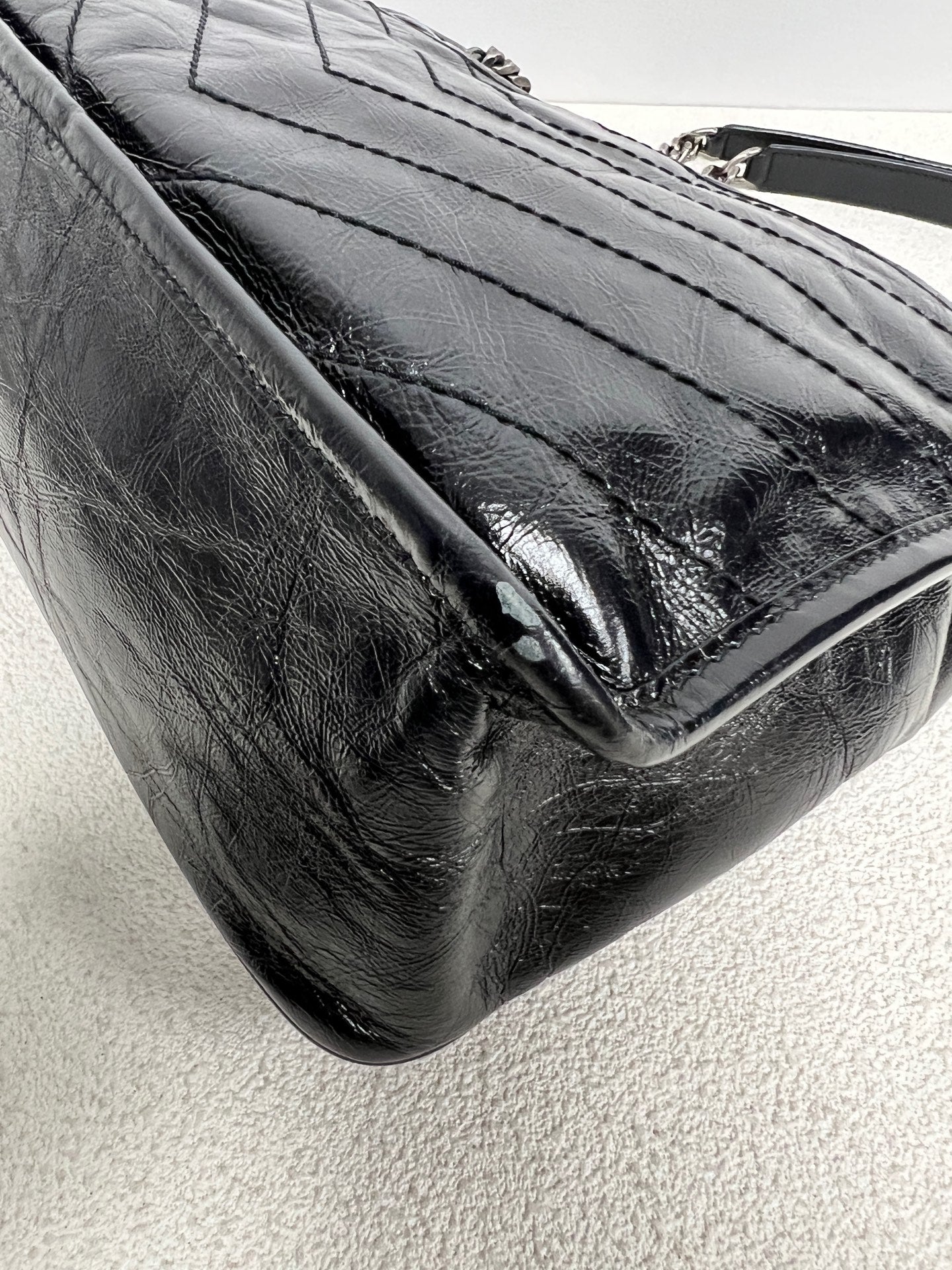Saint Laurent - Niki - Leather - Black - (medium)