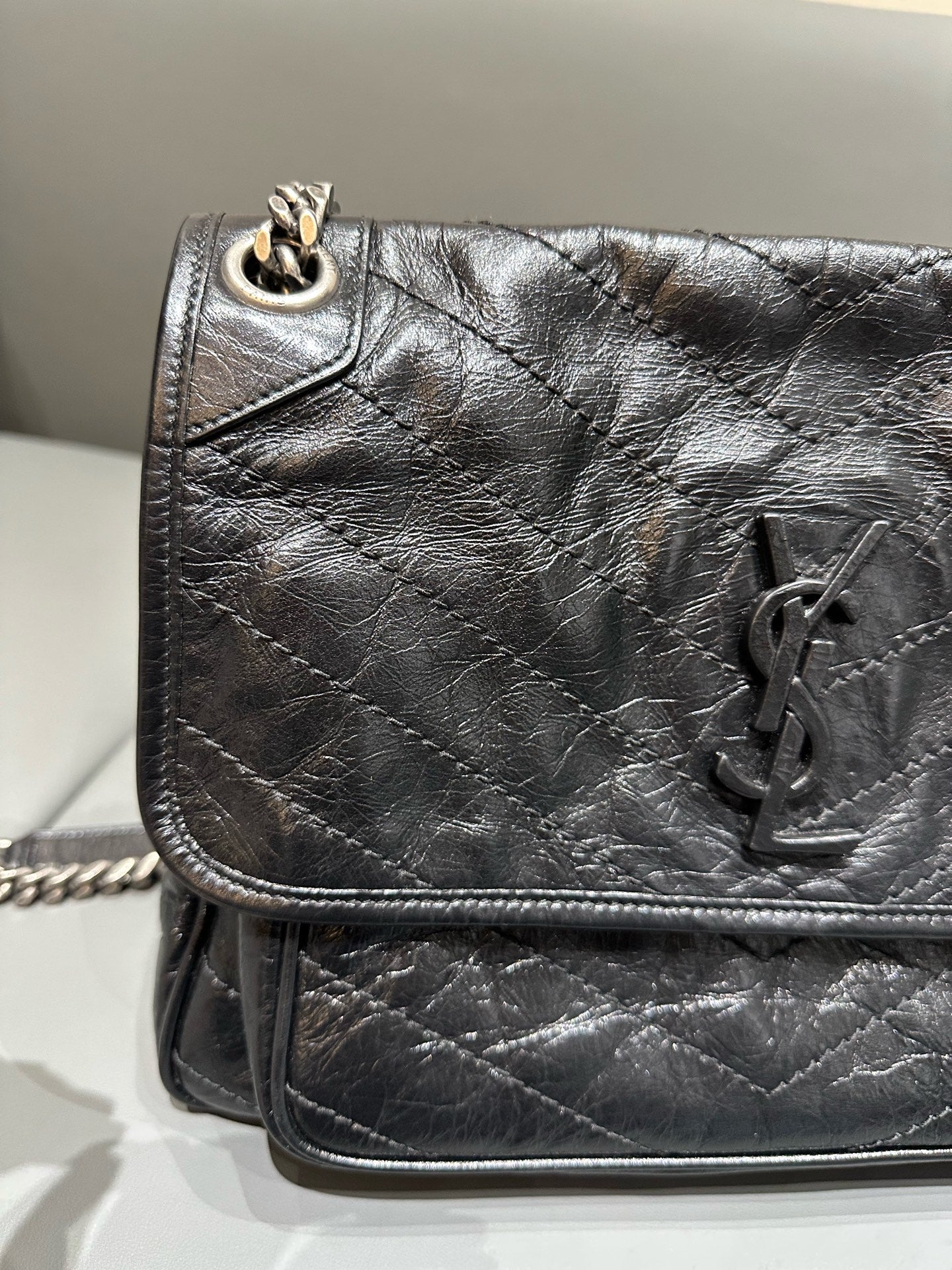 Saint Laurent - Niki - Leather - Black - (medium)