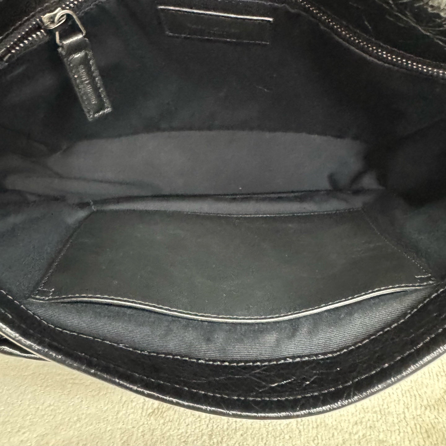 Saint Laurent - Niki - Leather - Black - (Medium)