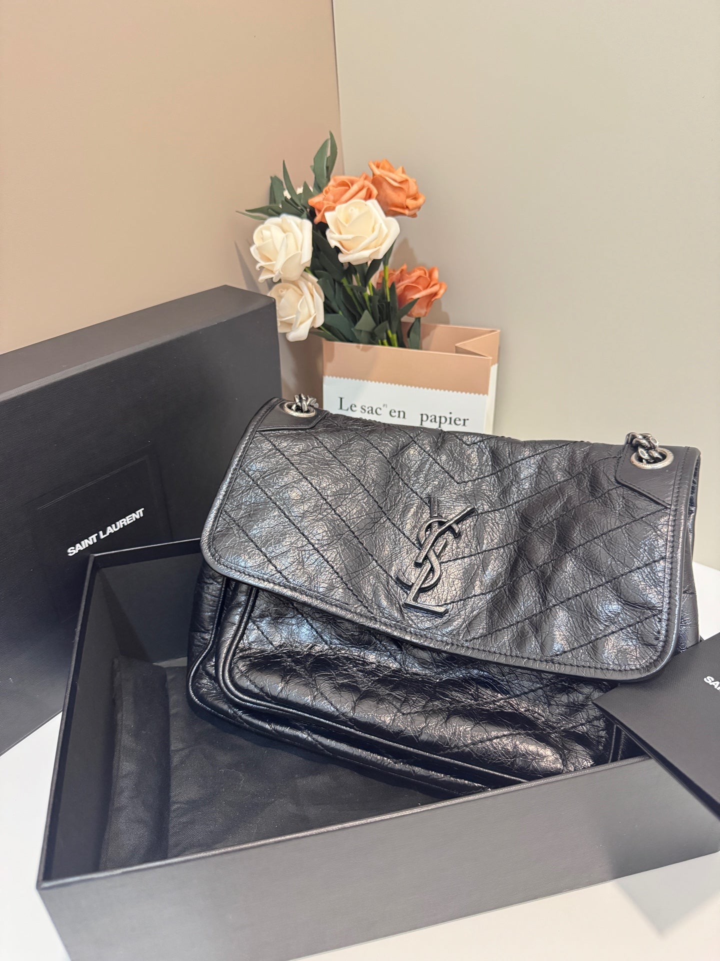 Saint Laurent - Niki - Leather - Black - (medium)