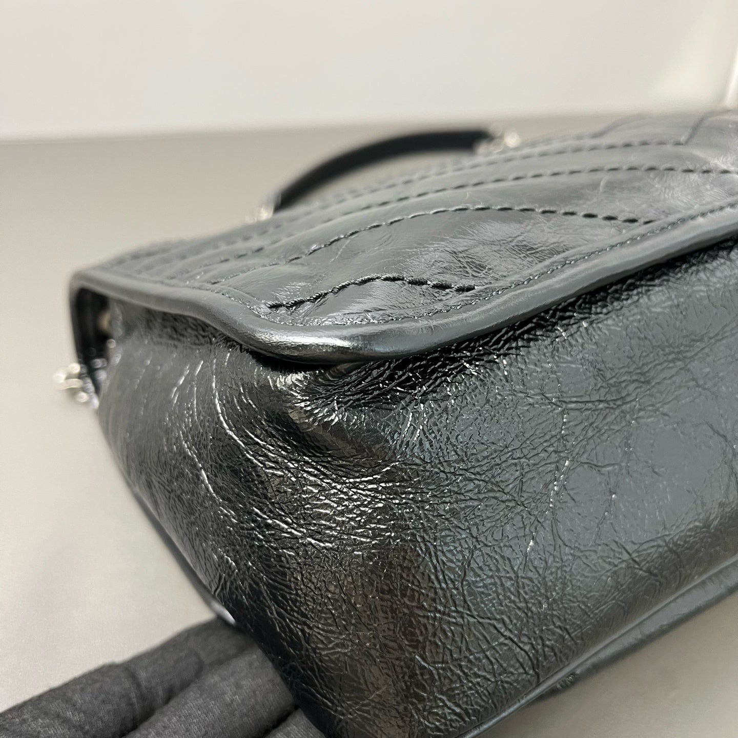 Saint Laurent - Niki - Leather - Black - (medium)