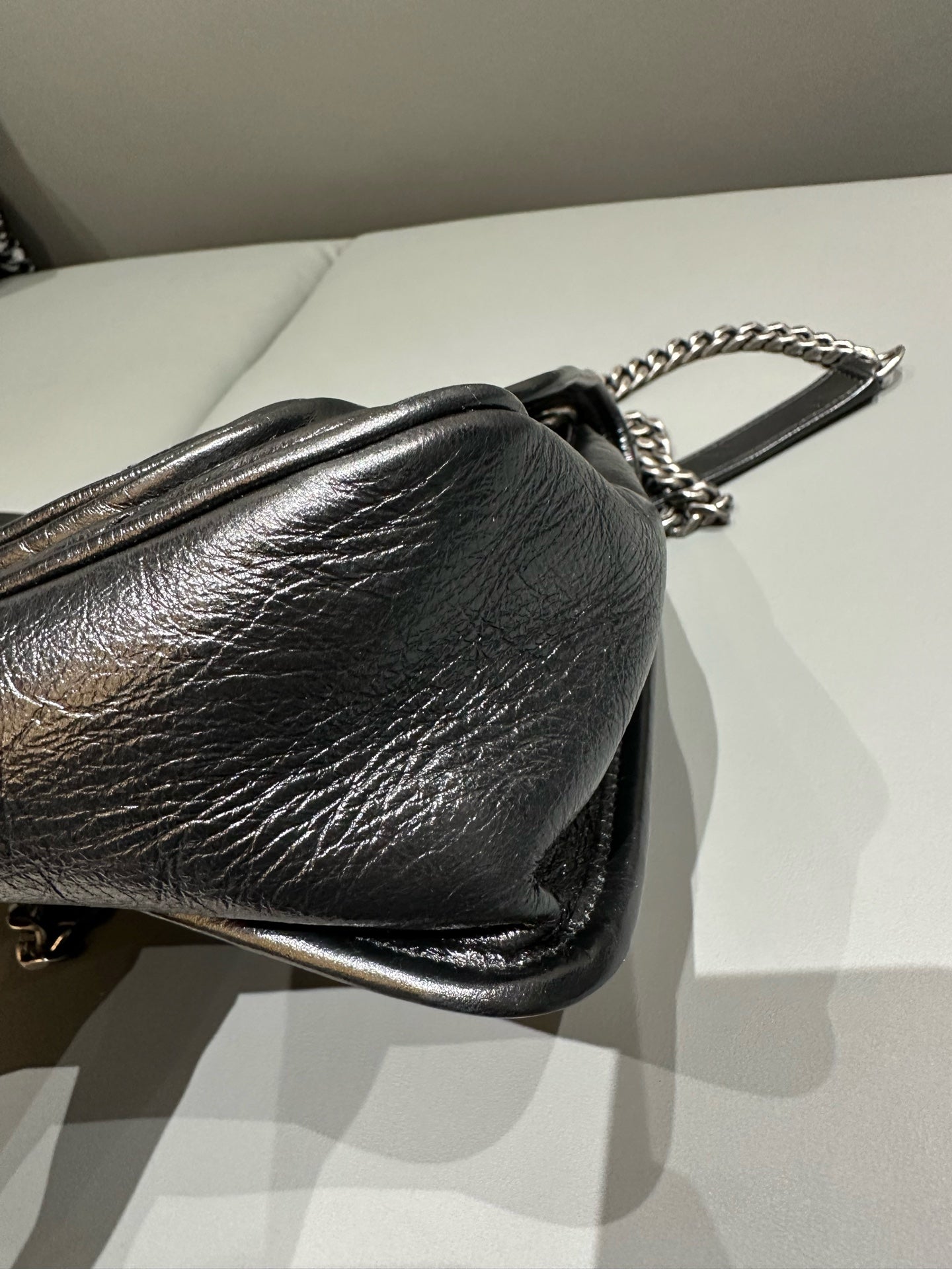 Saint Laurent - Niki - Leather - Black - (medium)