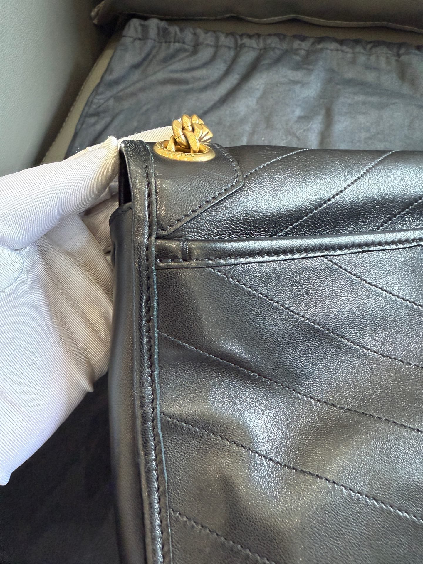 Saint Laurent - Niki - Leather - Black - (medium)