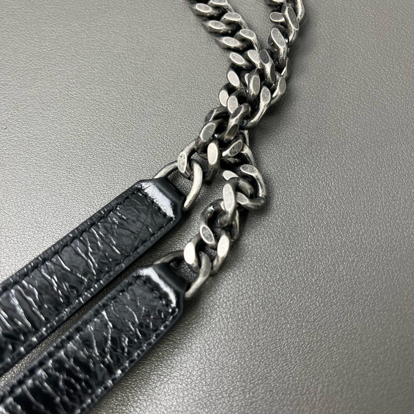 Saint Laurent - Niki - Leather - Black - (medium)