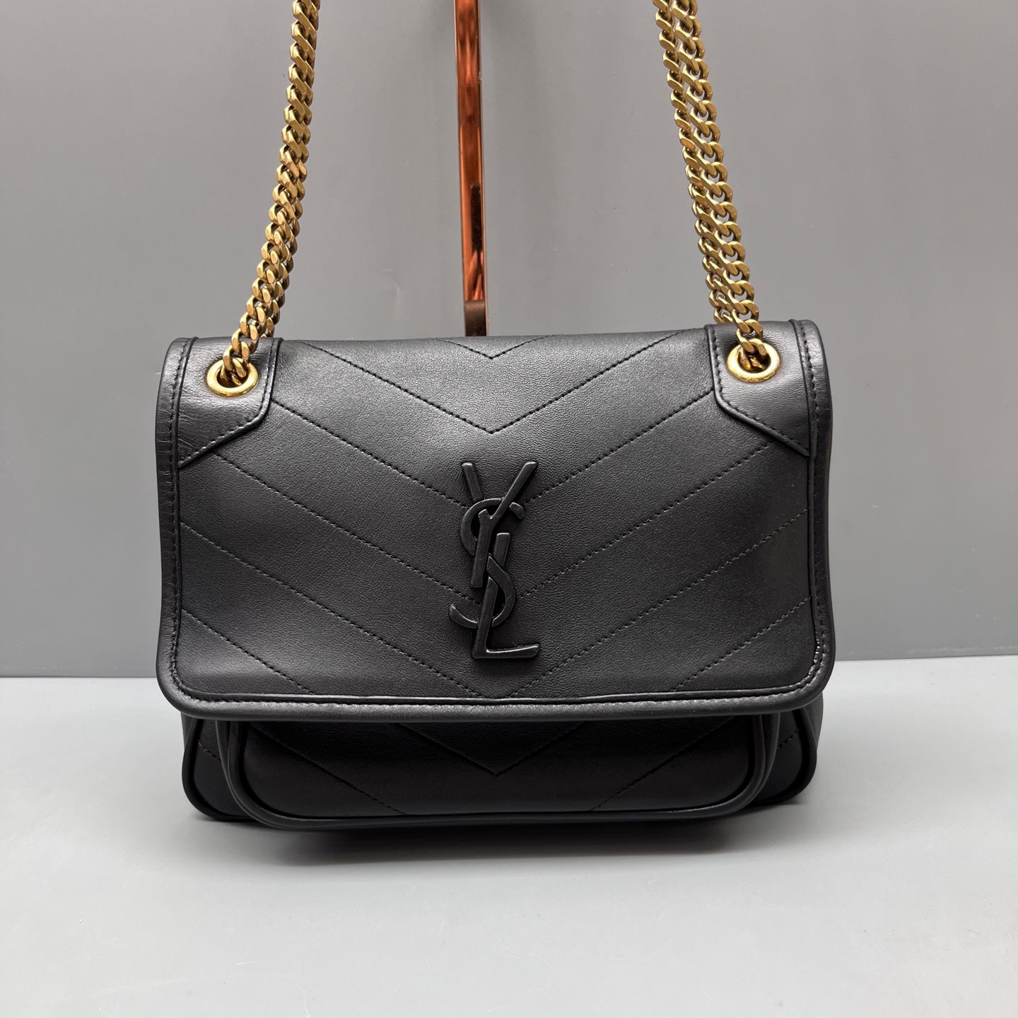 Saint Laurent - Niki - Leather - Black - (Small)