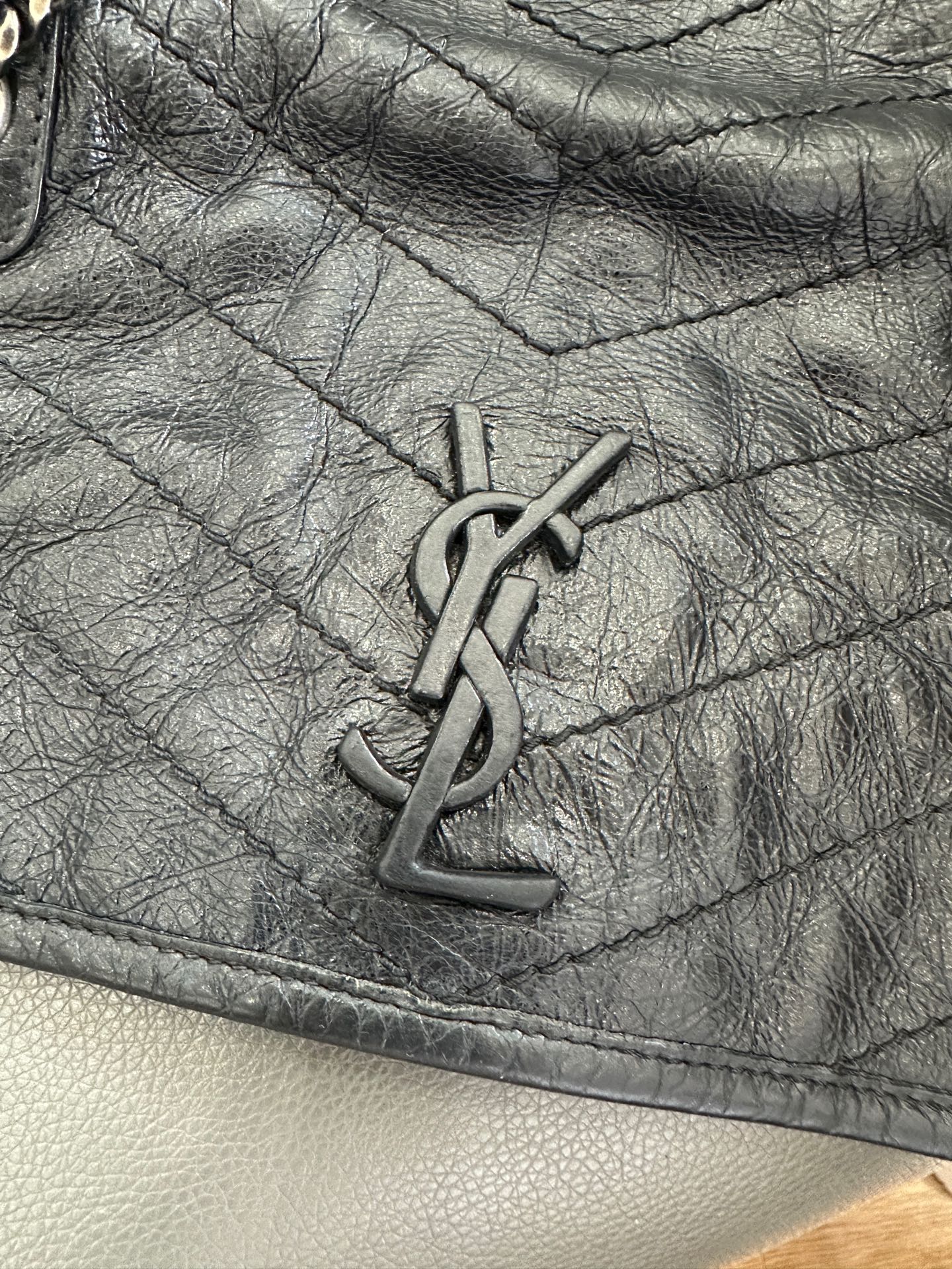 Saint Laurent - Niki - Leather - Black - (Small)