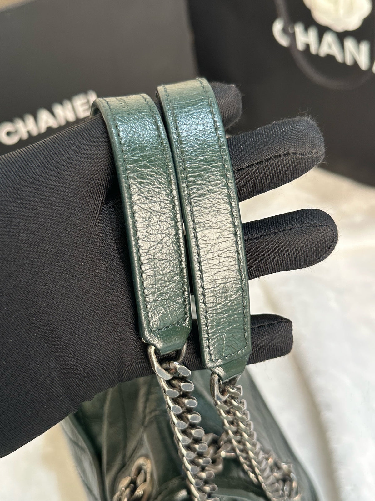 Saint Laurent - Niki - Leather - Green - (medium)