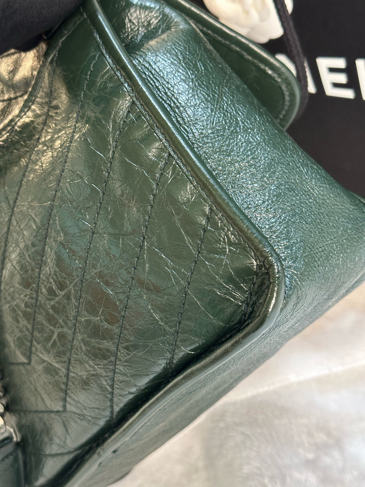 Saint Laurent - Niki - Leather - Green - (medium)