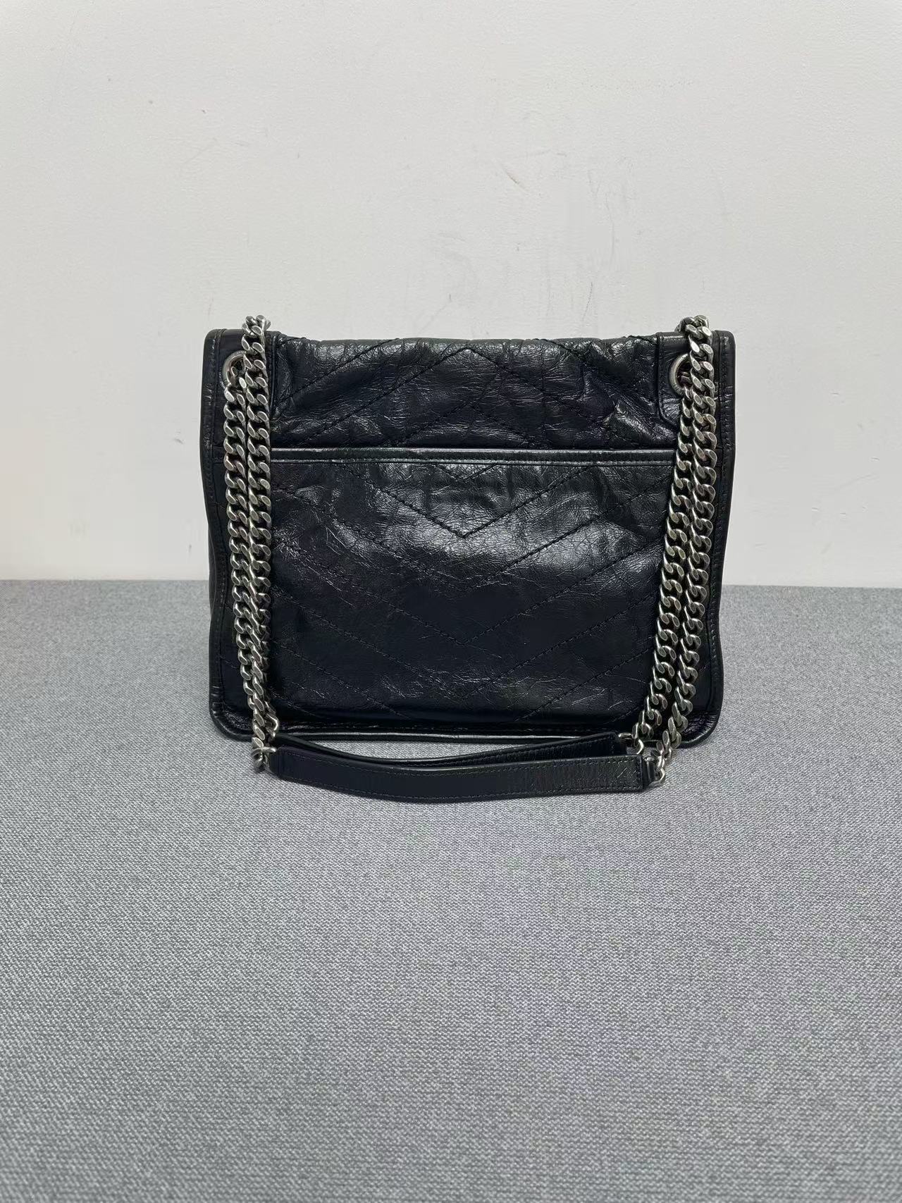 Saint Laurent - Niki Medium - Crinkled calfskin leather - Black - (Medium)