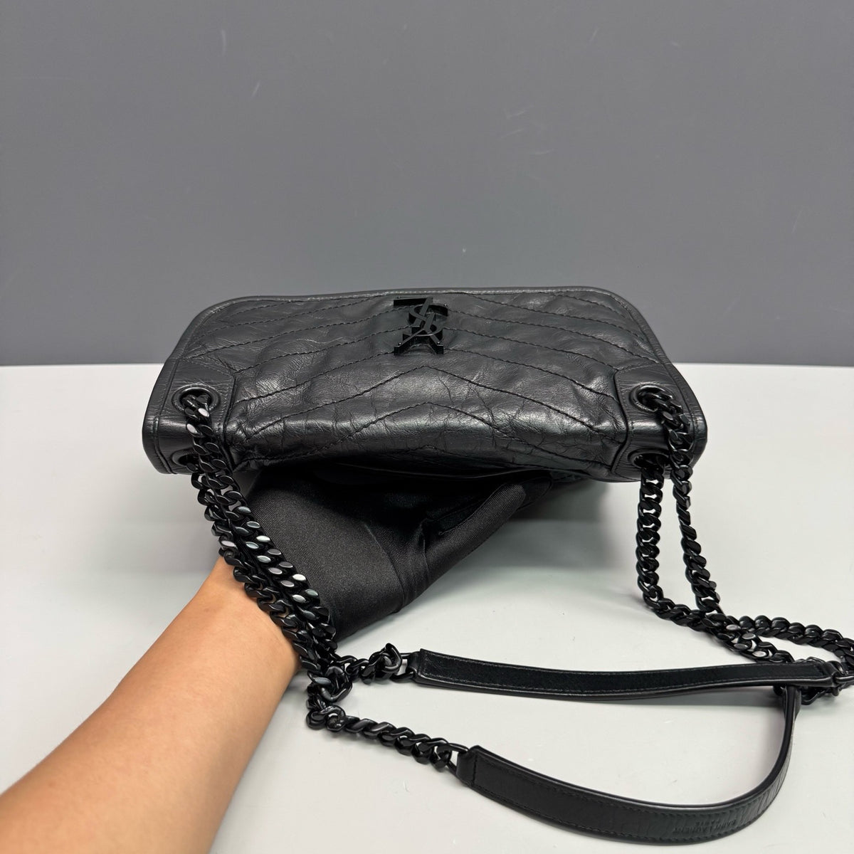 Saint Laurent - Niki Medium - Leather - Black - (medium)