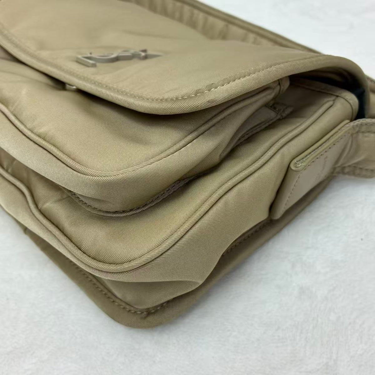 Saint Laurent - Niki Messenger Bag - Cloth - Beige - (small)