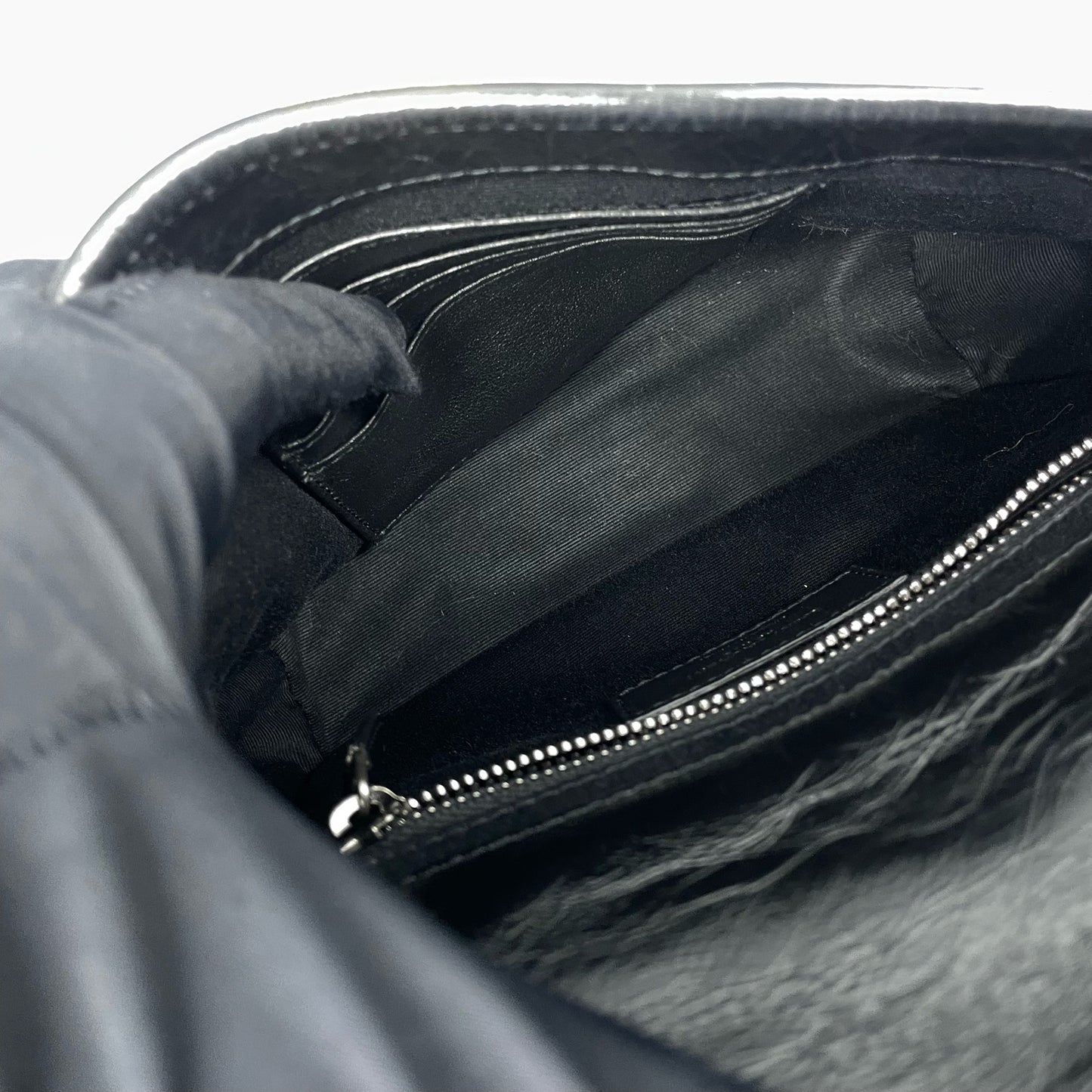 Saint Laurent - Niki Mini Chain Bag - Crinkled leather - Black - (mini)