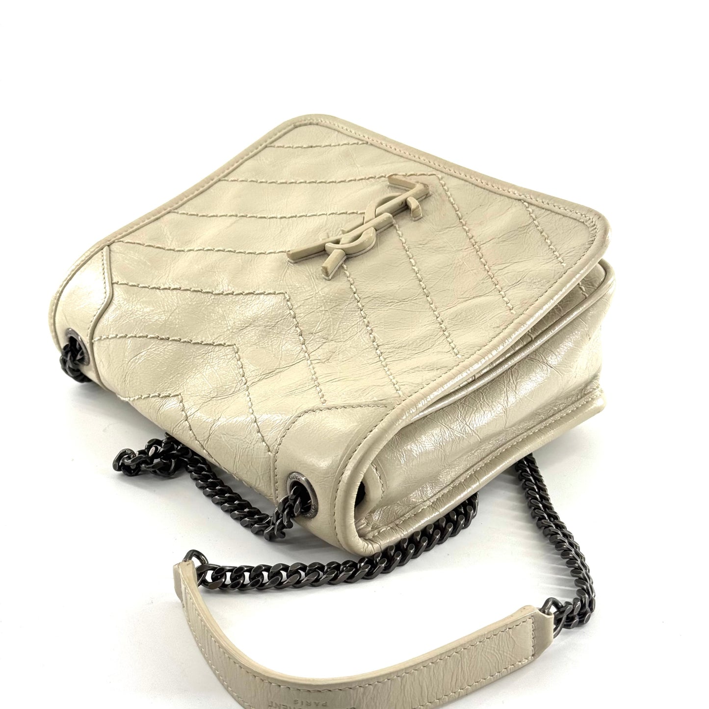 Saint Laurent - Niki Mini - Crinkled calfskin leather - Beige with Ruthenium-Tone Hardware - (mini)