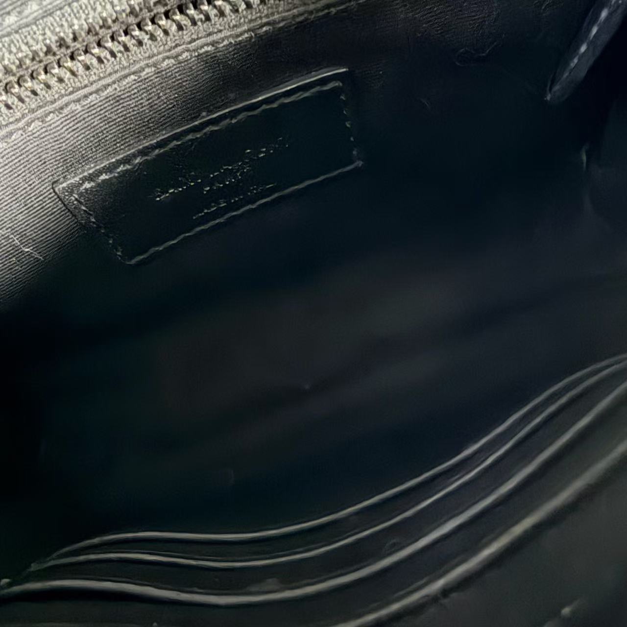 Saint Laurent - Niki Mini - Oil wax leather - Black - (mini)