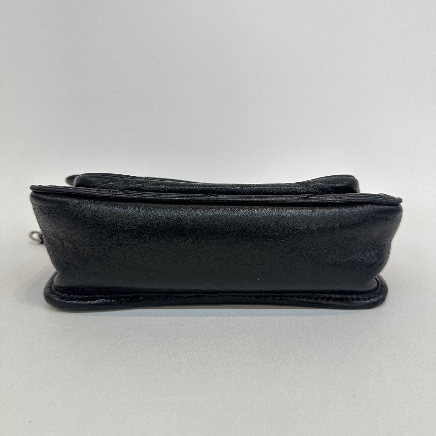 Saint Laurent - Niki - Oiled wax leather - Black - (Small)