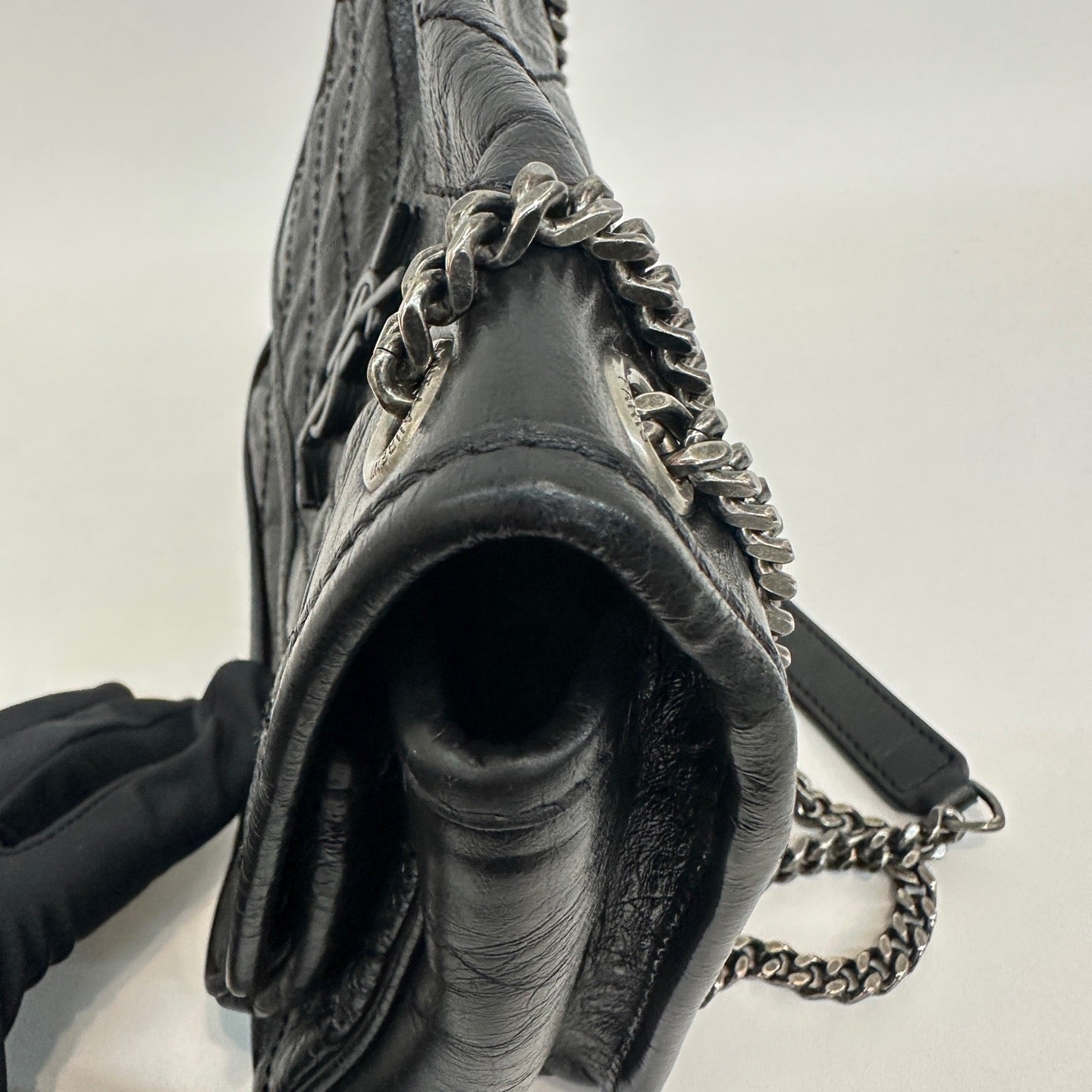 Saint Laurent - Niki - Oiled wax leather - Black - (Small)
